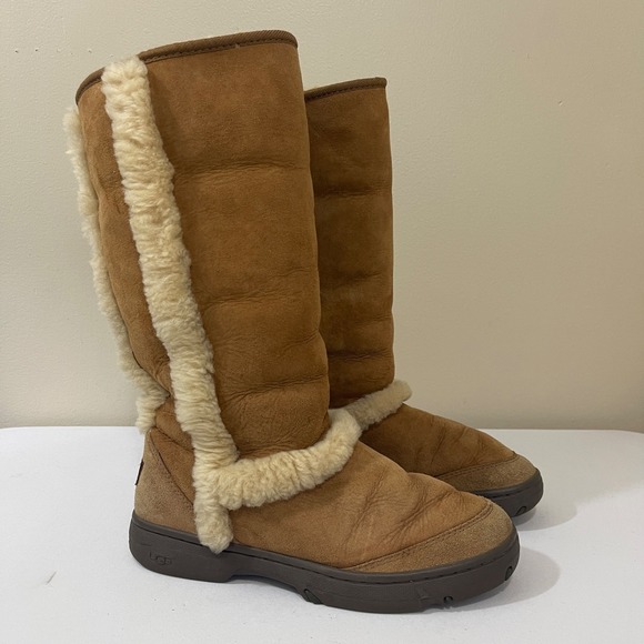 UGG Sunburst Tall Womens 10 Chestnut Brown Tan Suede Shearling Winter Boots 5218 - Picture 1 of 12